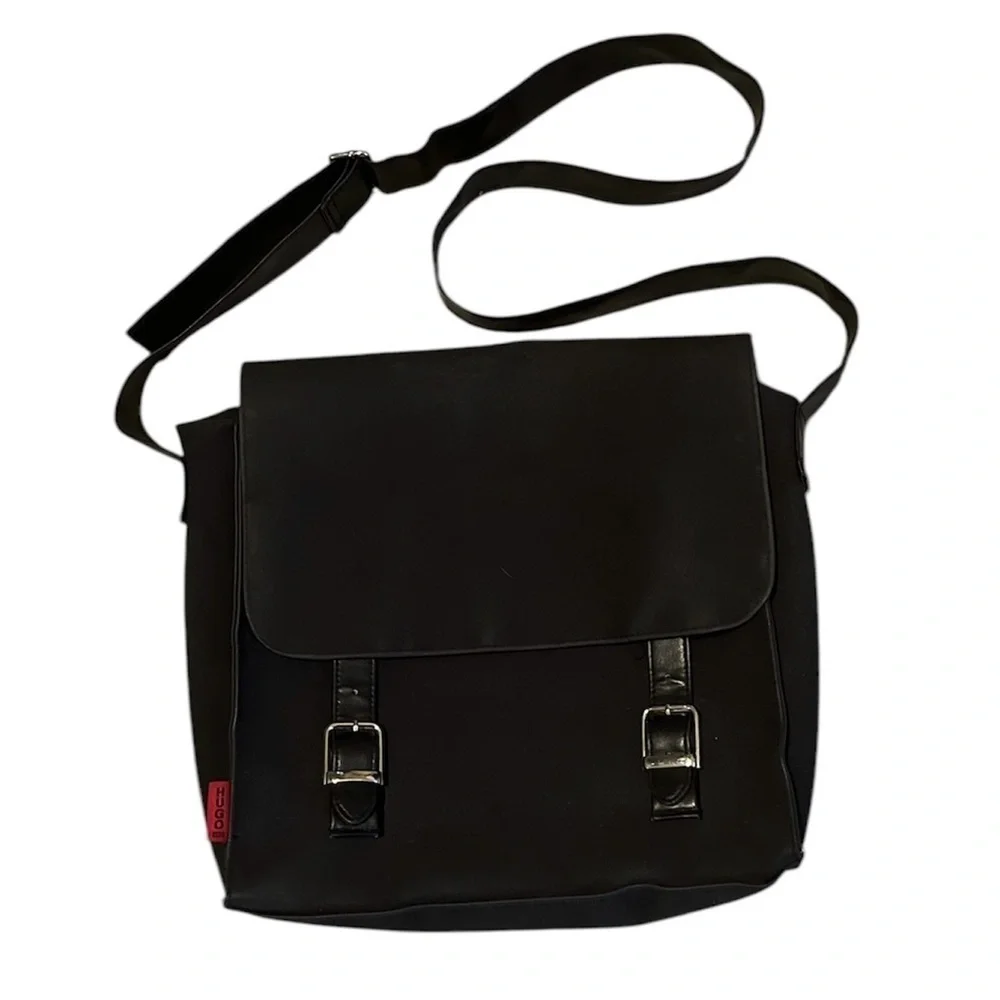 HUGO Unisex Messenger Bag